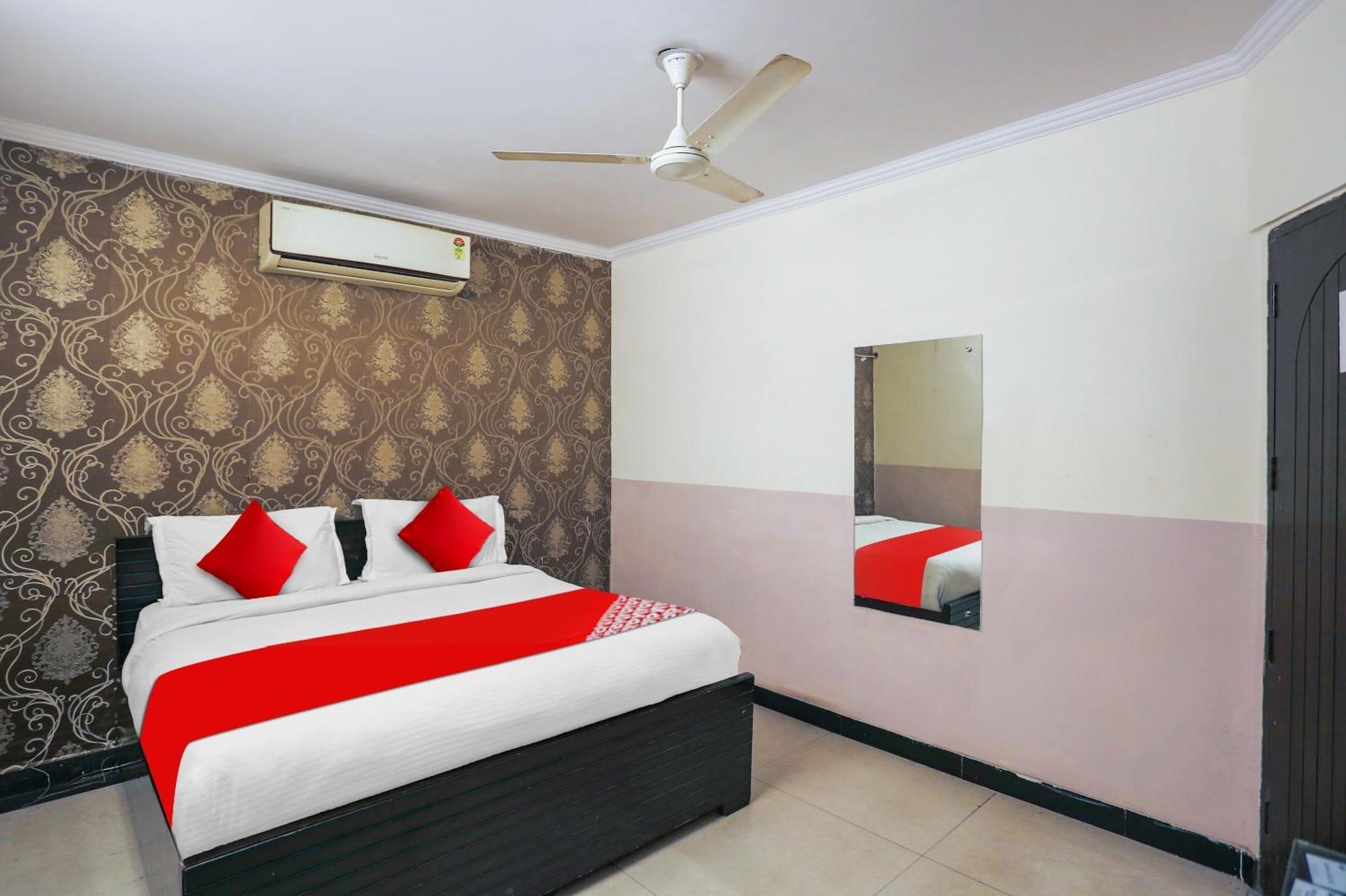 Hotel O Royal Galaxy New Delhi Buitenkant foto