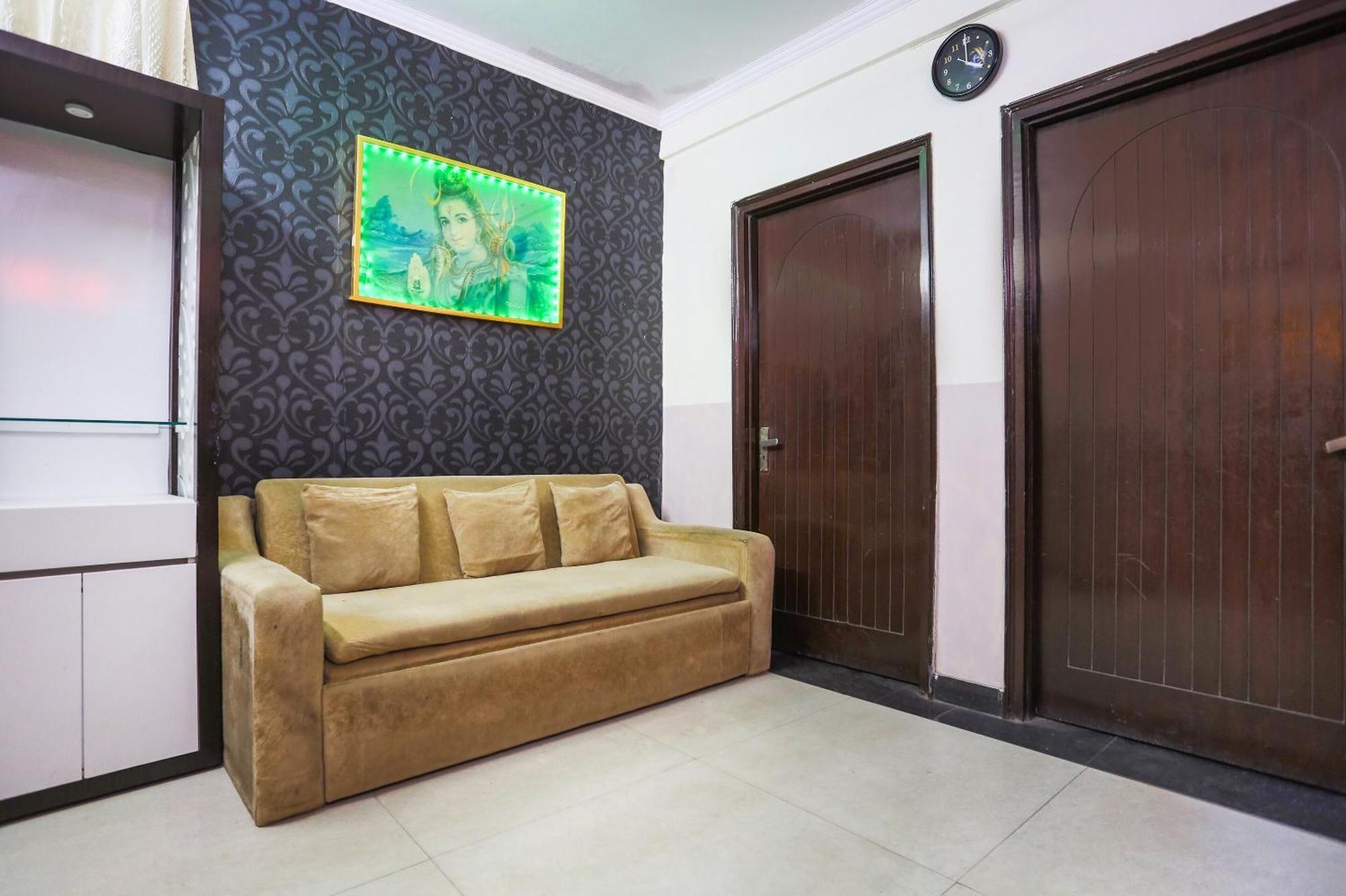 Hotel O Royal Galaxy New Delhi Buitenkant foto