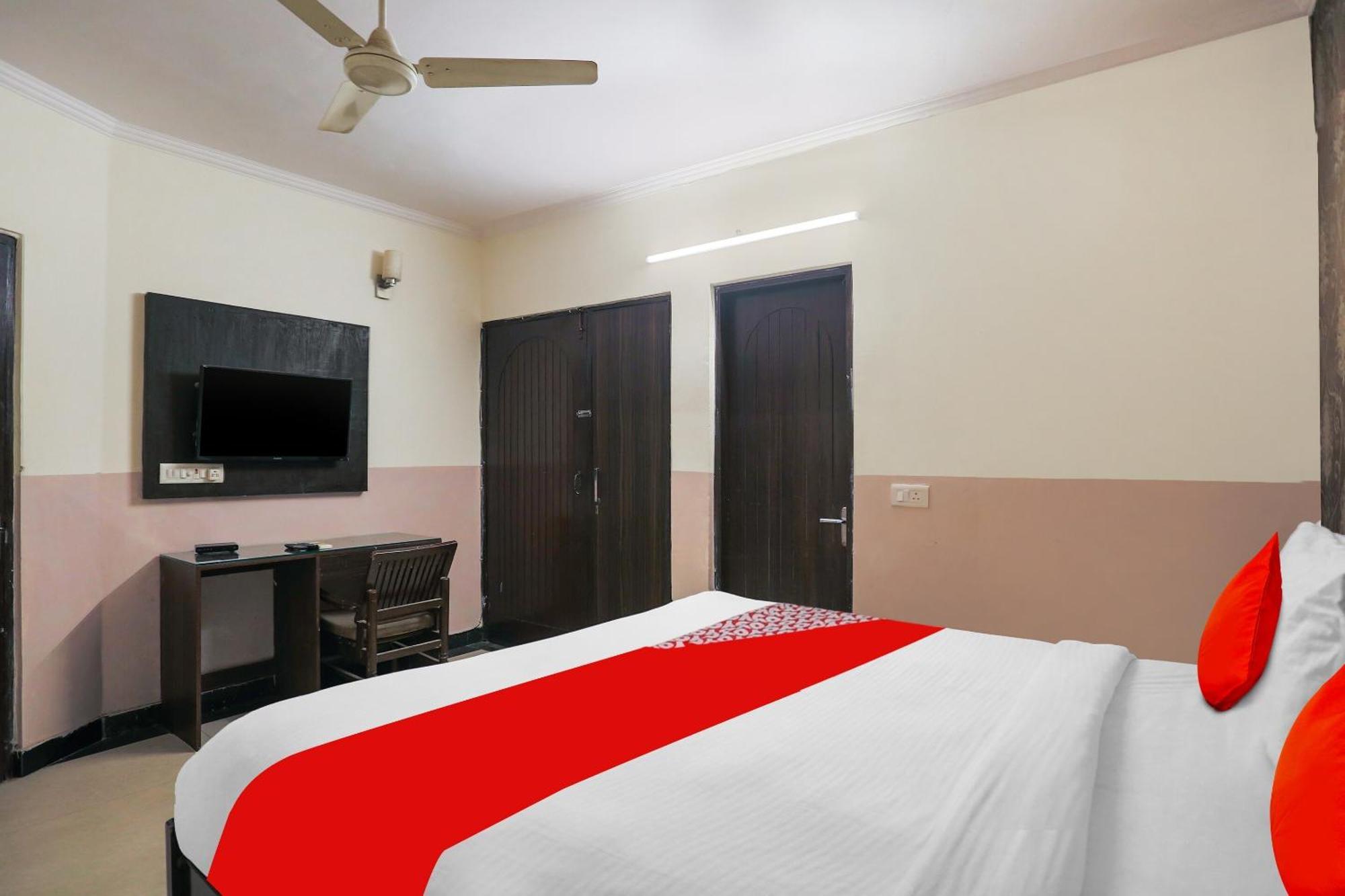 Hotel O Royal Galaxy New Delhi Buitenkant foto